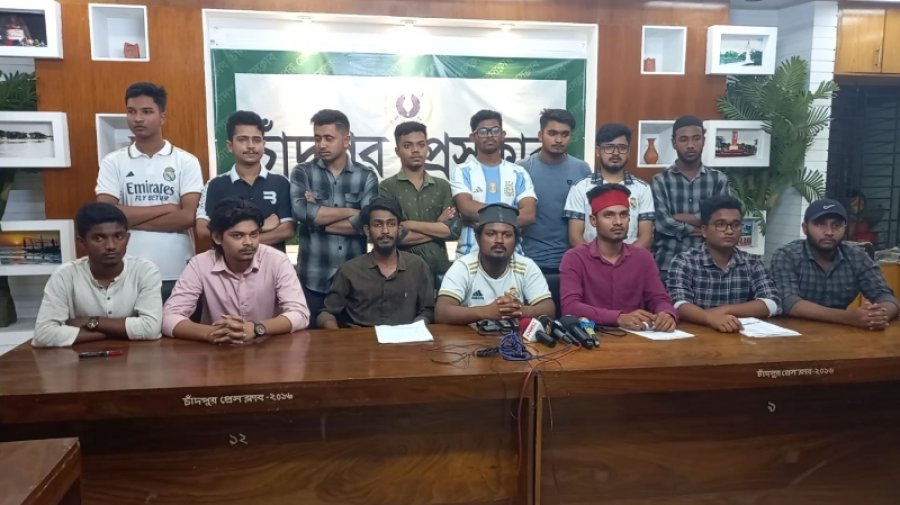 কমিটি ঘোষণার কয়েক ঘণ্টার মধ্যেই বৈষম্যবিরোধী ছাত্র আন্দোলনের ১৬০ জনের পদত্যাগ